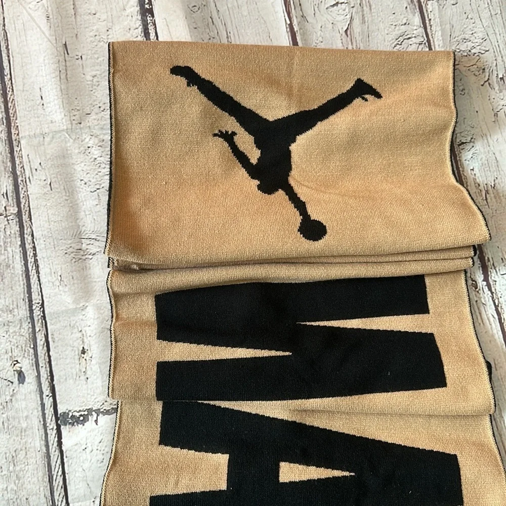 Jordan Knit Fabric Scarf